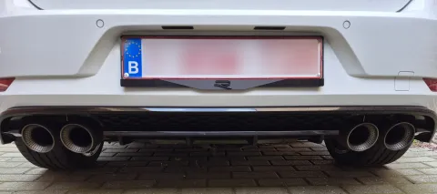 Gerealiseerde 3D kentekenplaathouder van Designerplaten — foto 43